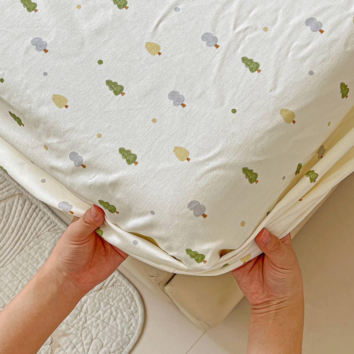 91家纺网 家纺一手货源 找家纺 依庭 2025新款高克重全棉纯棉磨毛印花床笠单品床笠 叶叶情深