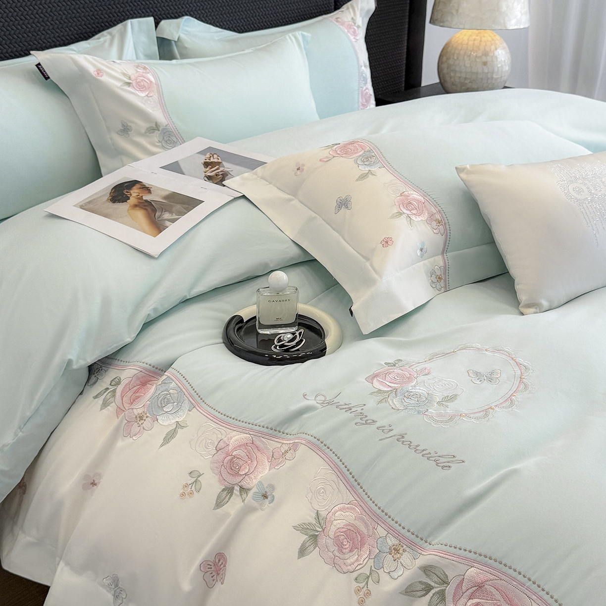 91家纺网 家纺一手货源 找家纺 （总）爱妮菲家纺 2025新款直播爆款A类加厚保暖全棉纯棉磨毛四件套纯棉重工刺绣被套冬季床上用品