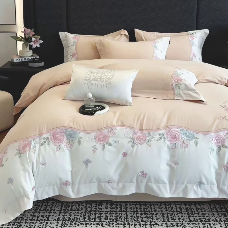 91家纺网 家纺一手货源 找家纺 爱妮菲家纺 2025新款直播爆款A类加厚保暖全棉纯棉磨毛四件套纯棉重工刺绣被套冬季床上用品 绮影-美人杏