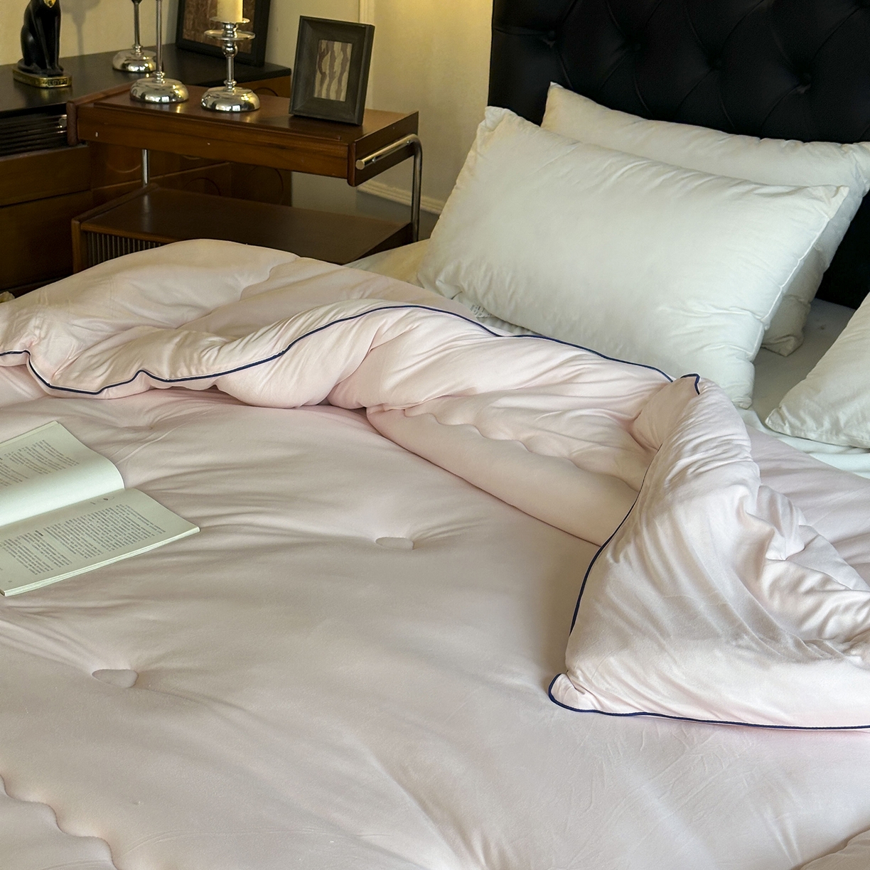 91家纺网 家纺一手货源 找家纺 色鬼布艺高端家居主号 2025新款星球深睡控温被被子被芯 粉色