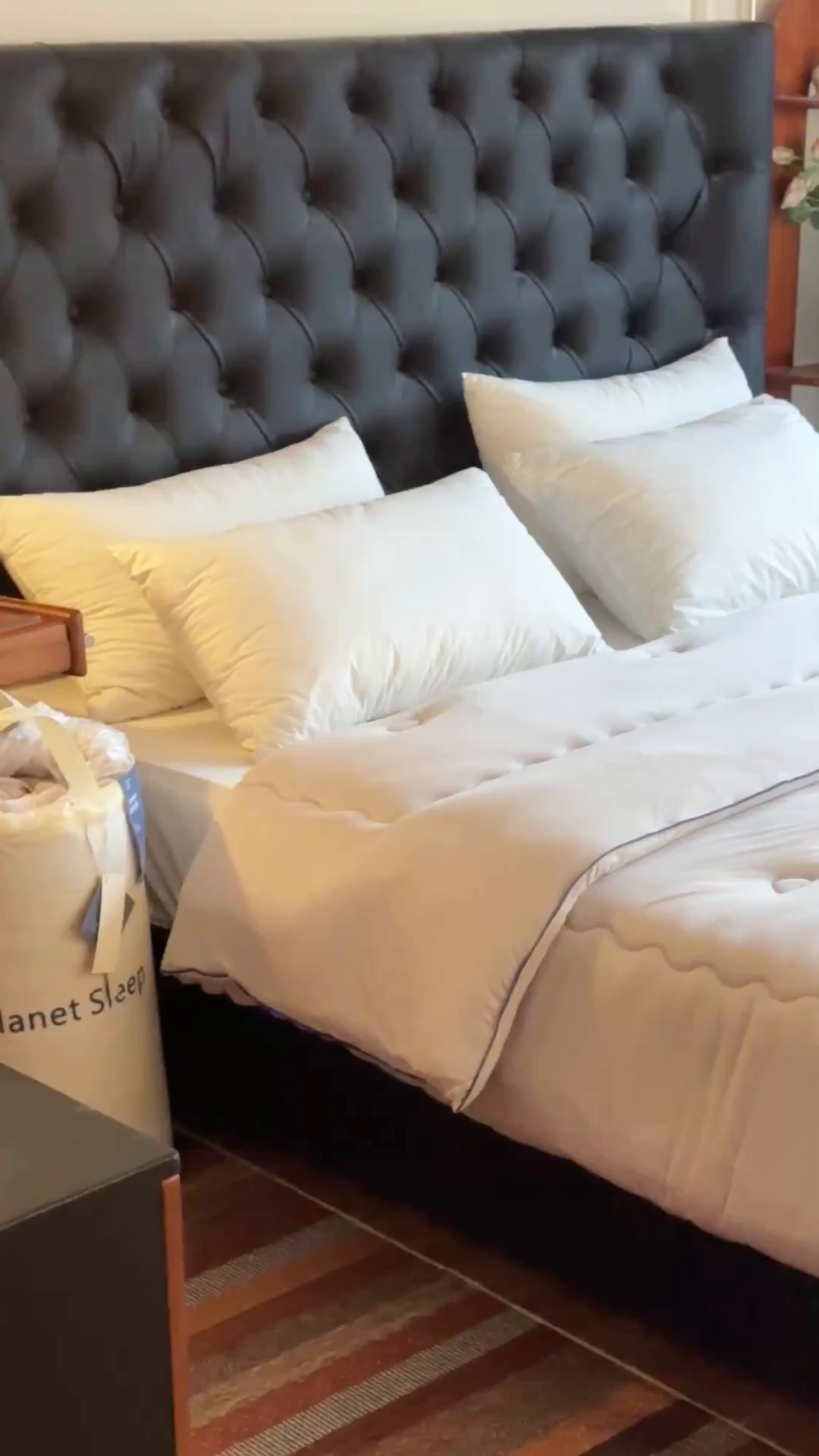 91家纺网 家纺一手货源 找家纺 色鬼布艺高端家居主号 2025新款星球深睡控温被被子被芯 灰色