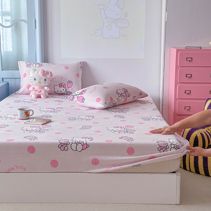 91家纺网 家纺一手货源 找家纺 爱丽丝 2025新款正版授权三丽鸥牛奶绒单品床笠枕套 泡泡凯蒂