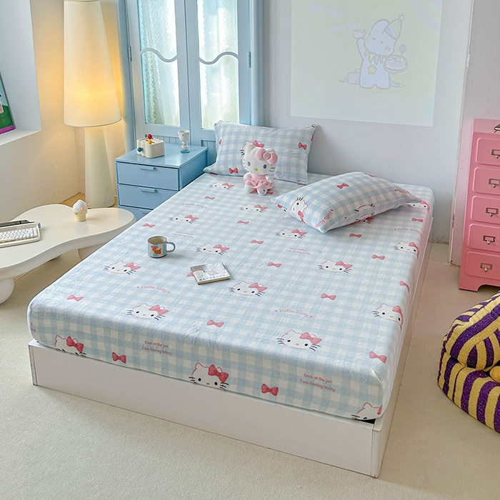 91家纺网 家纺一手货源 找家纺 爱丽丝 2025新款正版授权三丽鸥牛奶绒单品床笠枕套 乖巧凯蒂