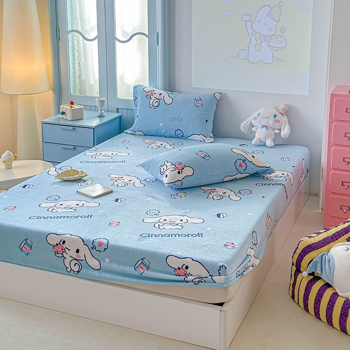 91家纺网 家纺一手货源 找家纺 爱丽丝 2025新款正版授权三丽鸥牛奶绒单品床笠枕套 甜品玉桂狗