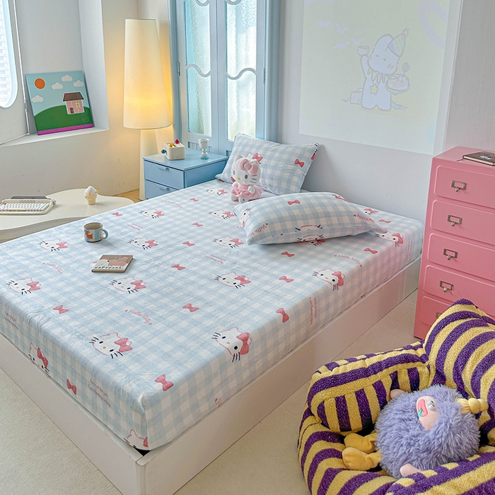 91家纺网 家纺一手货源 找家纺 爱丽丝 2025新款正版授权三丽鸥牛奶绒单品床笠枕套 乖巧凯蒂