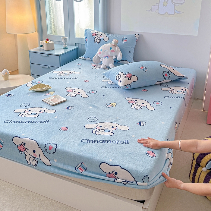 爱丽丝 2025新款正版授权三丽鸥牛奶绒单品床笠枕套 甜品玉桂狗