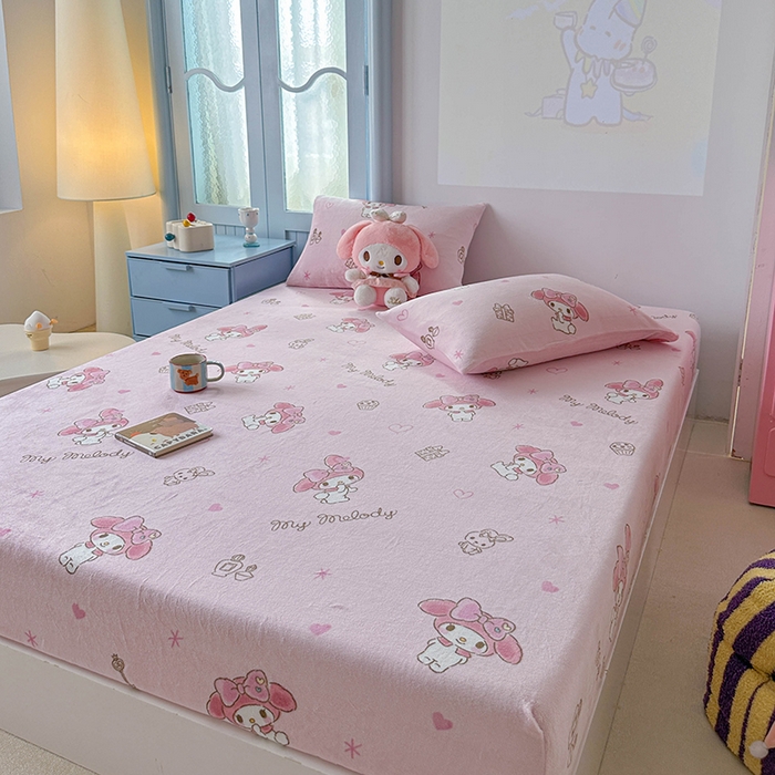 91家纺网 家纺一手货源 找家纺 爱丽丝 2025新款正版授权三丽鸥牛奶绒单品床笠枕套 兔妮美乐蒂