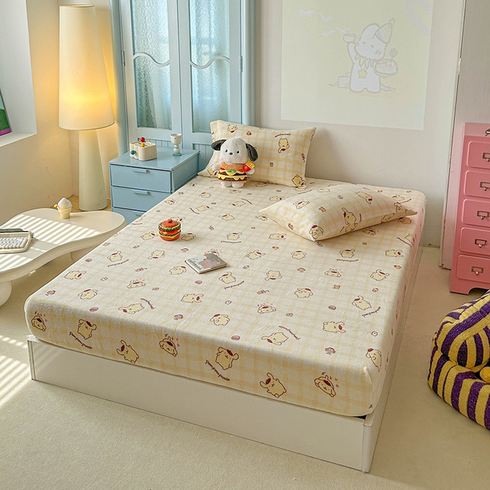 91家纺网 家纺一手货源 找家纺 爱丽丝 2025新款正版授权三丽鸥牛奶绒单品床笠枕套 焦糖布丁狗