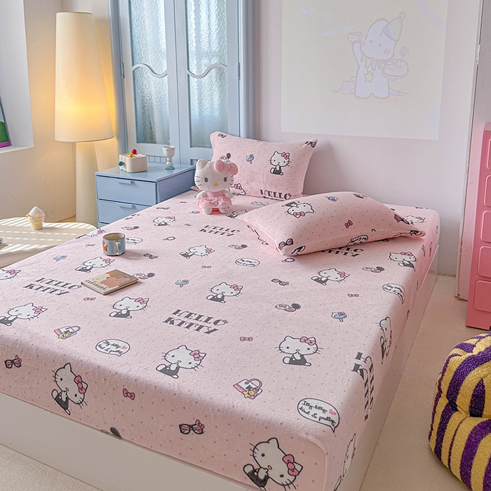 91家纺网 家纺一手货源 找家纺 爱丽丝 2025新款正版授权三丽鸥牛奶绒单品床笠枕套 波点凯蒂