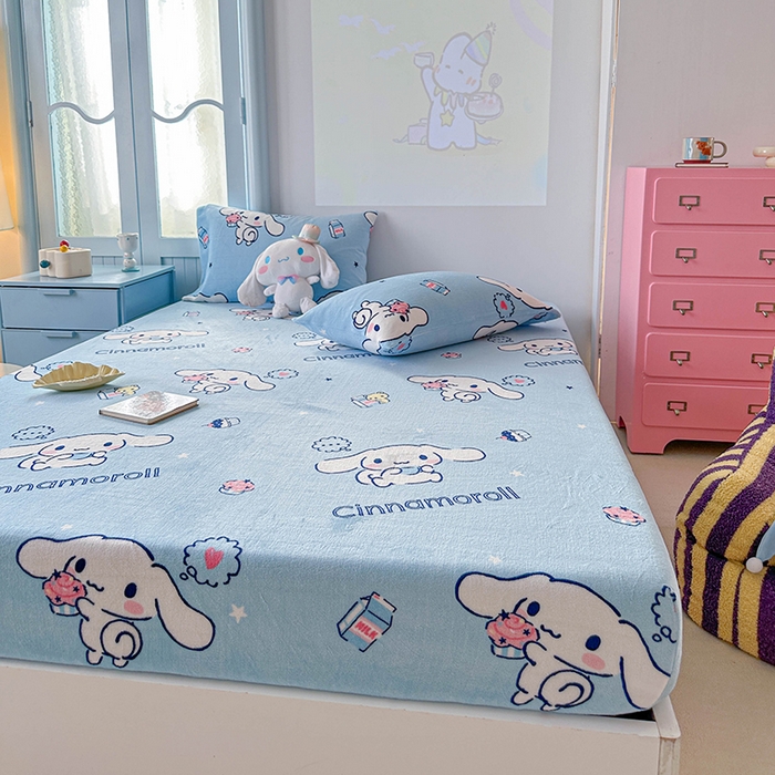 91家纺网 家纺一手货源 找家纺 爱丽丝 2025新款正版授权三丽鸥牛奶绒单品床笠枕套 甜品玉桂狗