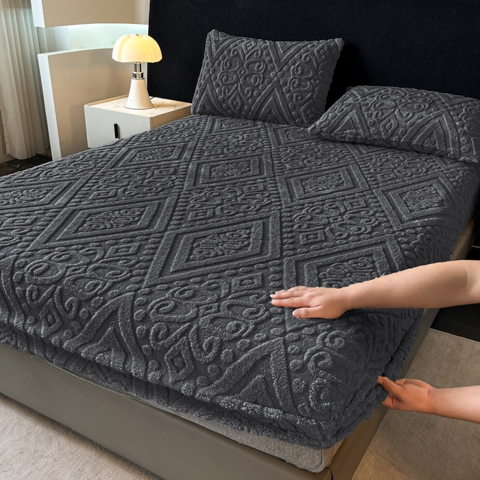 91家纺网 家纺一手货源 找家纺 （总）米瑞娜 2025秋冬新款塔芙绒床笠三件套跨境单床笠外贸单品现货尺寸齐全