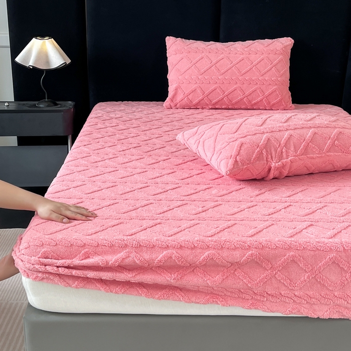 91家纺网 家纺一手货源 找家纺 米瑞娜 2025秋冬新款塔芙绒床笠三件套跨境单床笠外贸单品现货尺寸齐全 马尾型-玫红