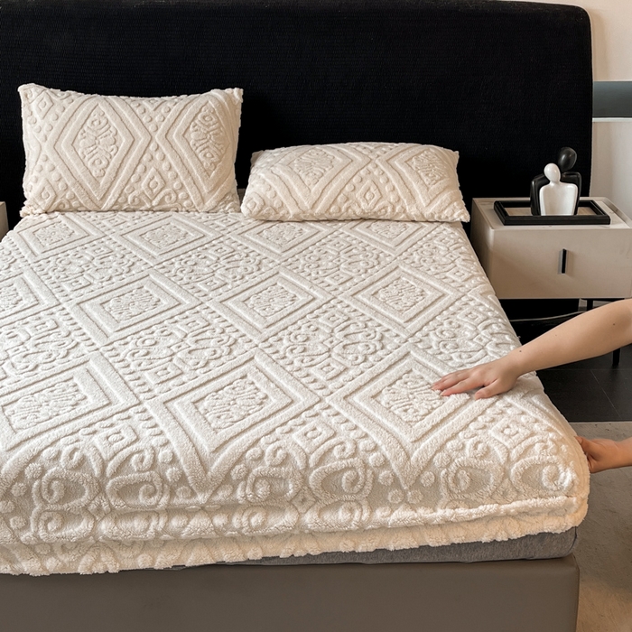 91家纺网 家纺一手货源 找家纺 米瑞娜 2025秋冬新款塔芙绒床笠三件套跨境单床笠外贸单品现货尺寸齐全 欧式床笠-白色