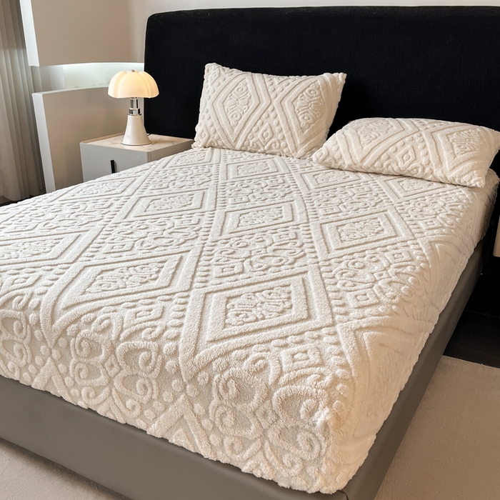 91家纺网 家纺一手货源 找家纺 米瑞娜 2025秋冬新款塔芙绒床笠三件套跨境单床笠外贸单品现货尺寸齐全 欧式床笠-白色