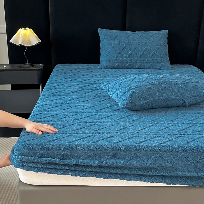 91家纺网 家纺一手货源 找家纺 米瑞娜 2025秋冬新款塔芙绒床笠三件套跨境单床笠外贸单品现货尺寸齐全 马尾型-宝兰