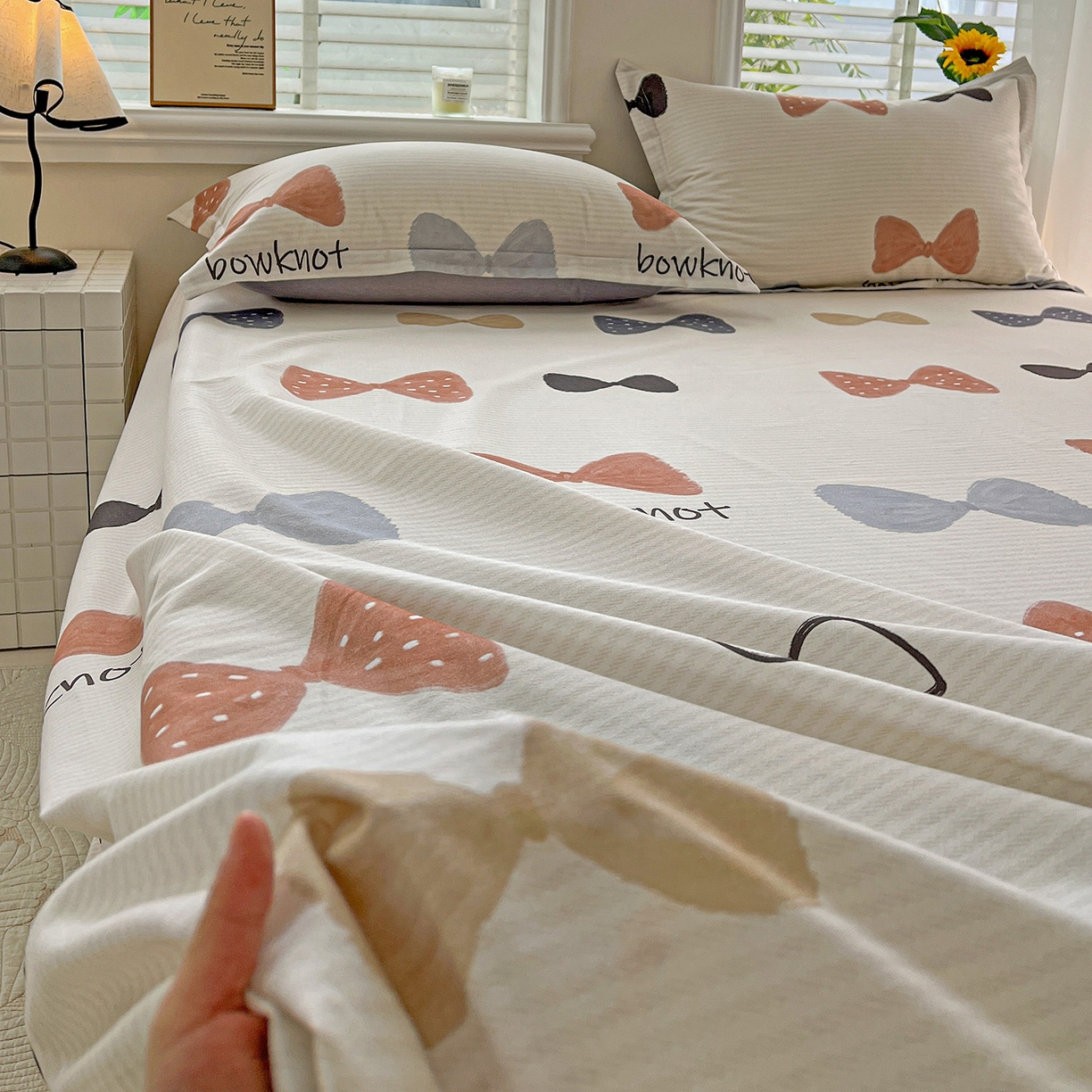 91家纺网 家纺一手货源 找家纺 依庭 2025新款高克重全棉纯棉磨毛印花单床单 笙白-桔