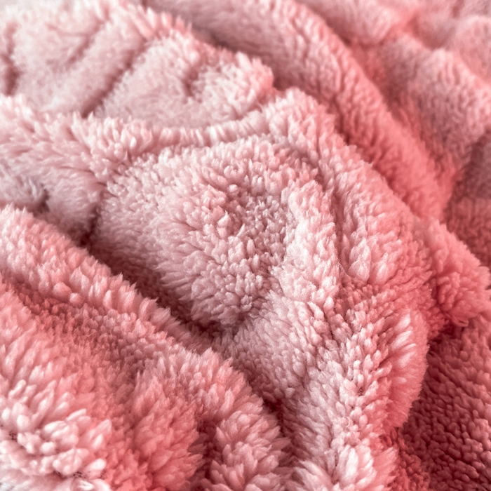 91家纺网 家纺一手货源 找家纺 米瑞娜 2025秋冬新款塔芙绒床笠三件套跨境单床笠外贸单品现货尺寸齐全 欧式床笠-玫红