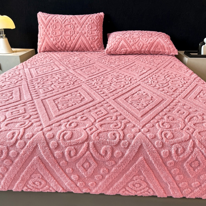 91家纺网 家纺一手货源 找家纺 米瑞娜 2025秋冬新款塔芙绒床笠三件套跨境单床笠外贸单品现货尺寸齐全 欧式床笠-玫红