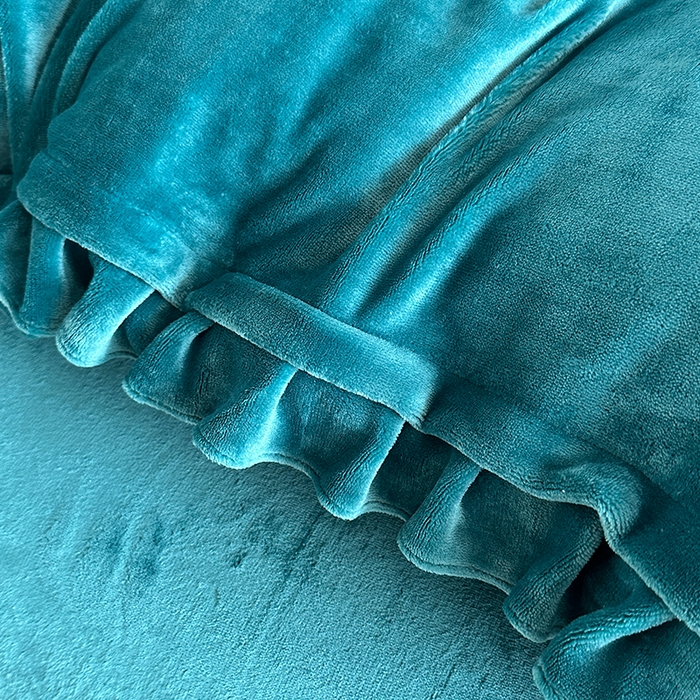 91家纺网 家纺一手货源 找家纺 董韵家纺 2025新款高克重 250克9-10斤牛奶绒 刺绣床单四件套系列 柔眠-靛青