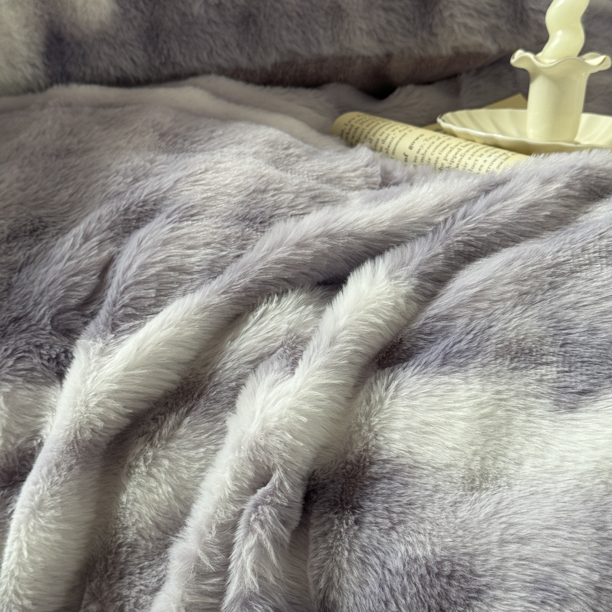 91家纺网 家纺一手货源 找家纺 新印象 2025新款七彩兔绒牛奶绒四件套 七彩兔绒-星紫