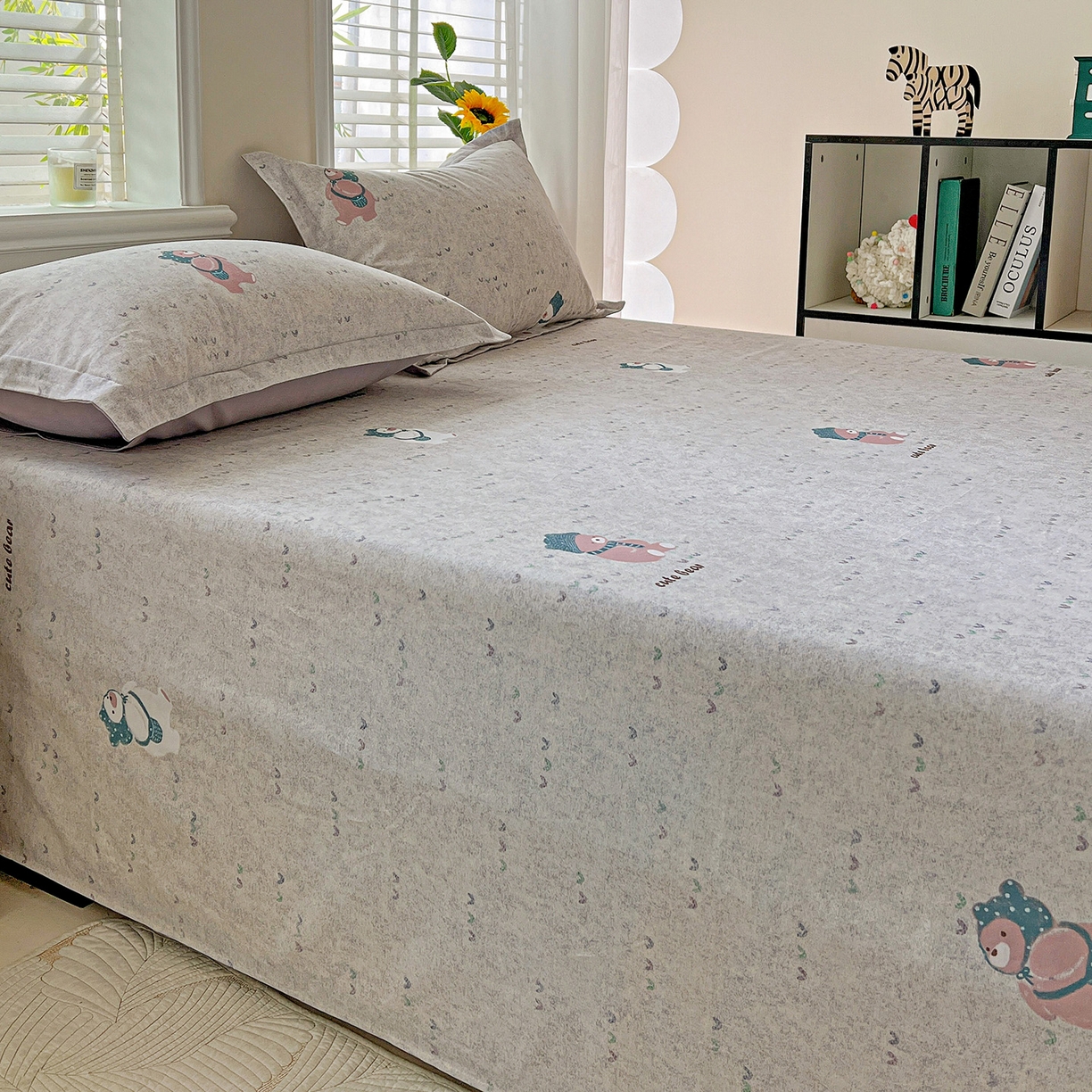 91家纺网 家纺一手货源 找家纺 依庭 2025新款高克重全棉纯棉磨毛印花单床单 幸福小熊