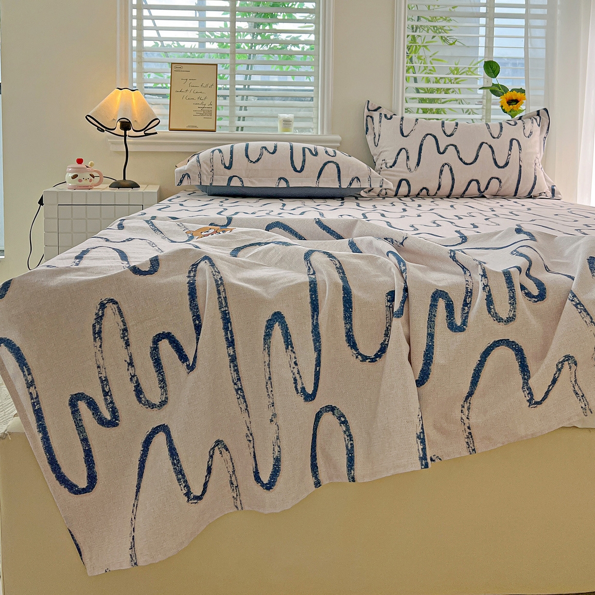 91家纺网 家纺一手货源 找家纺 依庭 2025新款高克重全棉纯棉磨毛印花单床单 幸运熊