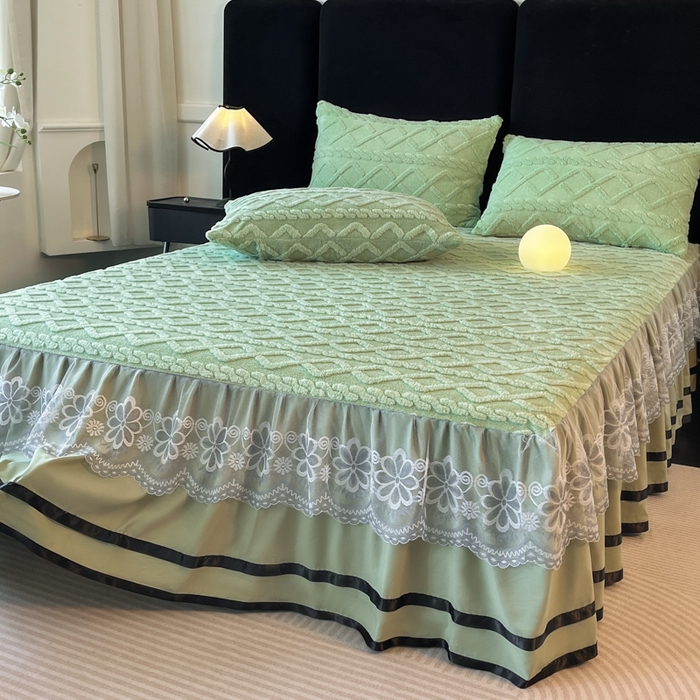 91家纺网 家纺一手货源 找家纺 米瑞娜 2025新款塔芙绒床裙三件套雕花绒蕾丝跨境单床裙外贸现货尺寸齐全 马尾型-果绿