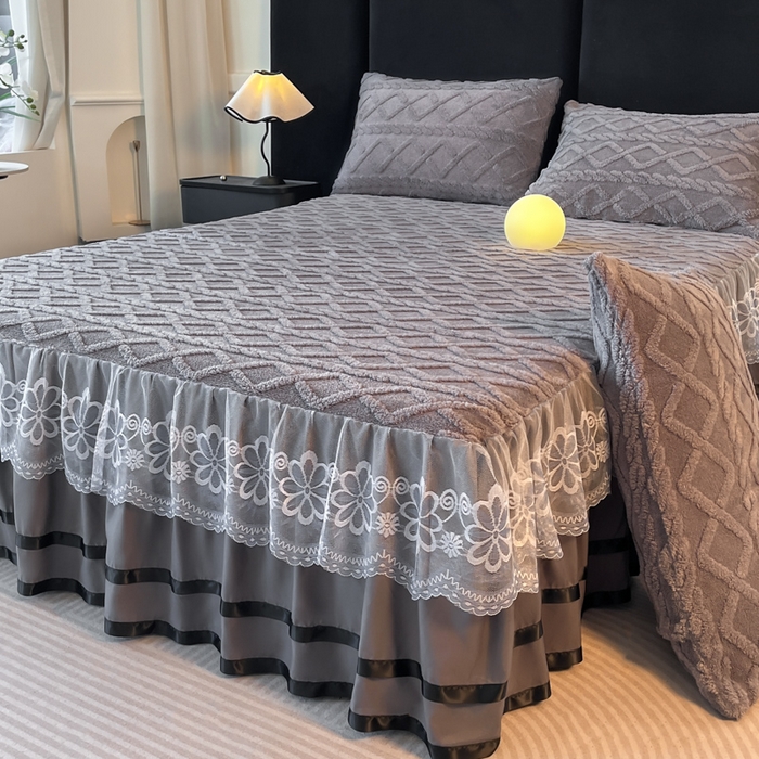 米瑞娜 2025新款塔芙绒床裙三件套雕花绒蕾丝跨境单床裙外贸现货尺寸齐全 马尾型-灰色