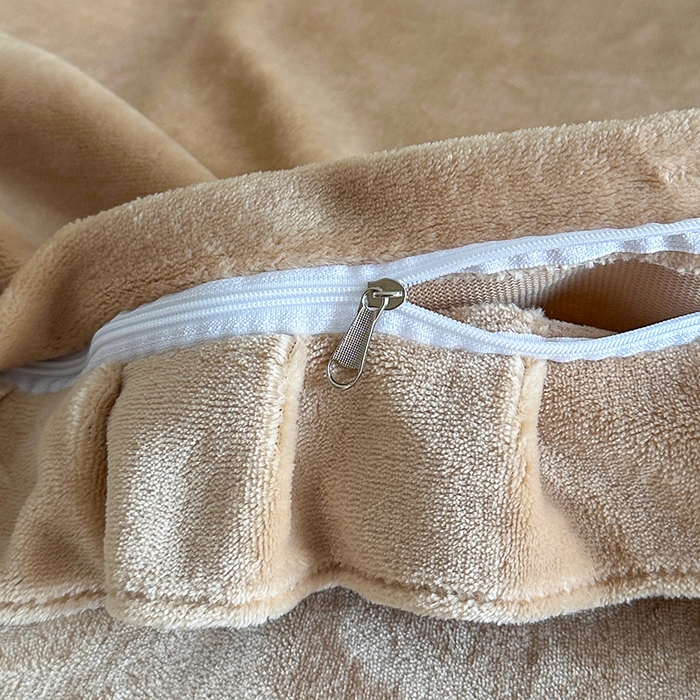 91家纺网 家纺一手货源 找家纺 董韵家纺 2025新款高克重 250克9-10斤牛奶绒 刺绣床单四件套系列 柔雾-驼奶咖