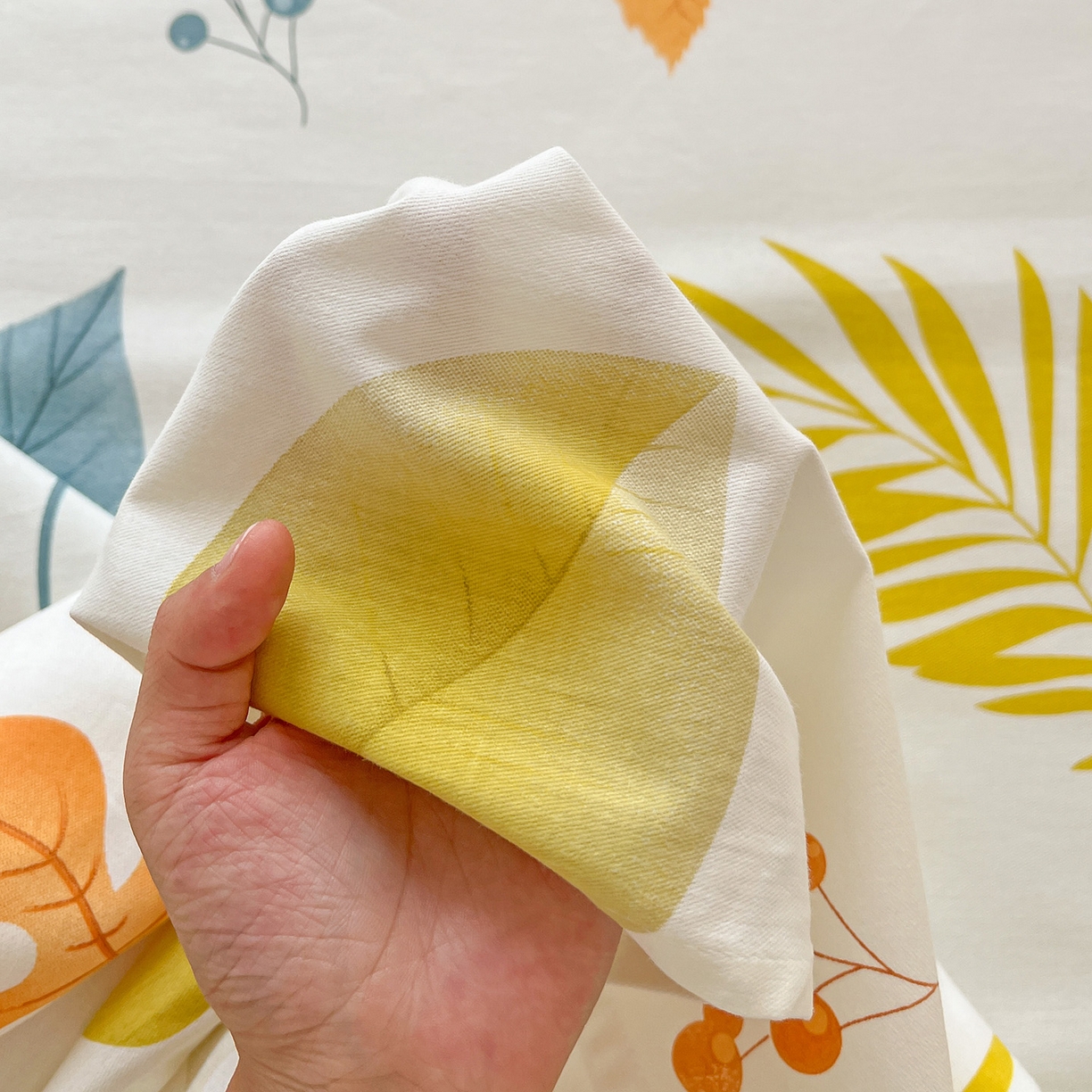 91家纺网 家纺一手货源 找家纺 依庭 2025新款高克重全棉纯棉磨毛印花单床单 叶之恋-A版