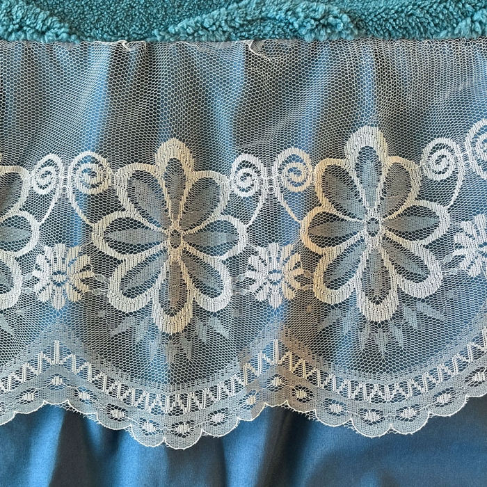 91家纺网 家纺一手货源 找家纺 米瑞娜 2025新款塔芙绒床裙三件套雕花绒蕾丝跨境单床裙外贸现货尺寸齐全 马尾型-宝蓝