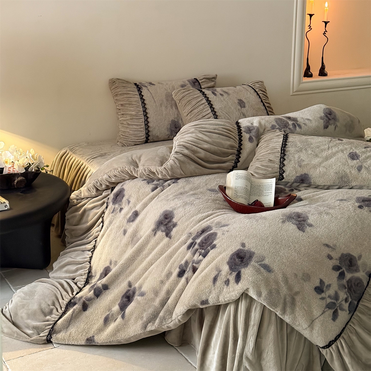 91家纺网 家纺一手货源 找家纺 （总）婳庭家居 2025新款复古仿兔兔绒牛奶绒浮光四件套