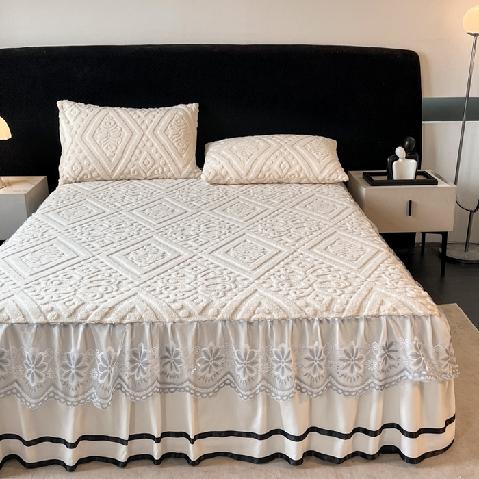 91家纺网 家纺一手货源 找家纺 米瑞娜 2025新款塔芙绒床裙三件套雕花绒蕾丝跨境单床裙外贸现货尺寸齐全 欧式床裙-白色