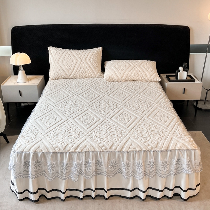 91家纺网 家纺一手货源 找家纺 米瑞娜 2025新款塔芙绒床裙三件套雕花绒蕾丝跨境单床裙外贸现货尺寸齐全 欧式床裙-白色