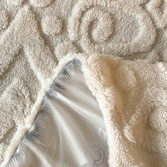 91家纺网 家纺一手货源 找家纺 米瑞娜 2025新款塔芙绒床裙三件套雕花绒蕾丝跨境单床裙外贸现货尺寸齐全 欧式床裙-白色