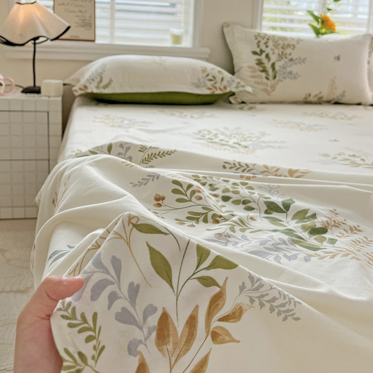 91家纺网 家纺一手货源 找家纺 依庭 2025新款高克重全棉纯棉磨毛印花单床单 叶芝