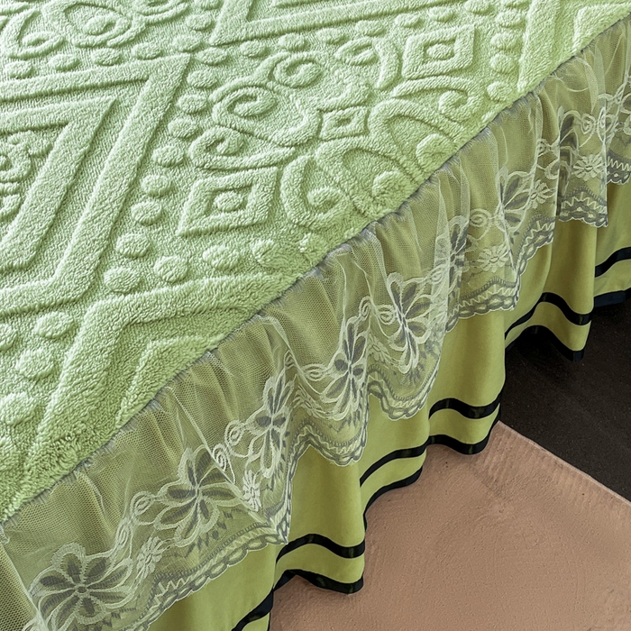 91家纺网 家纺一手货源 找家纺 米瑞娜 2025新款塔芙绒床裙三件套雕花绒蕾丝跨境单床裙外贸现货尺寸齐全 欧式床裙-果绿