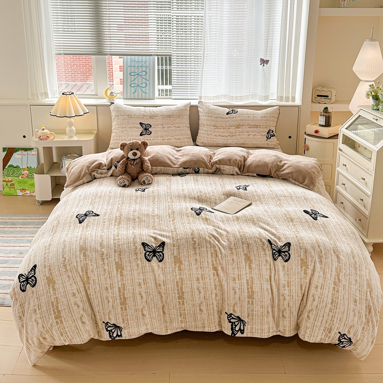 91家纺网 家纺一手货源 找家纺 名品家纺 2025新款保暖牛奶绒单被套 法式蝴蝶