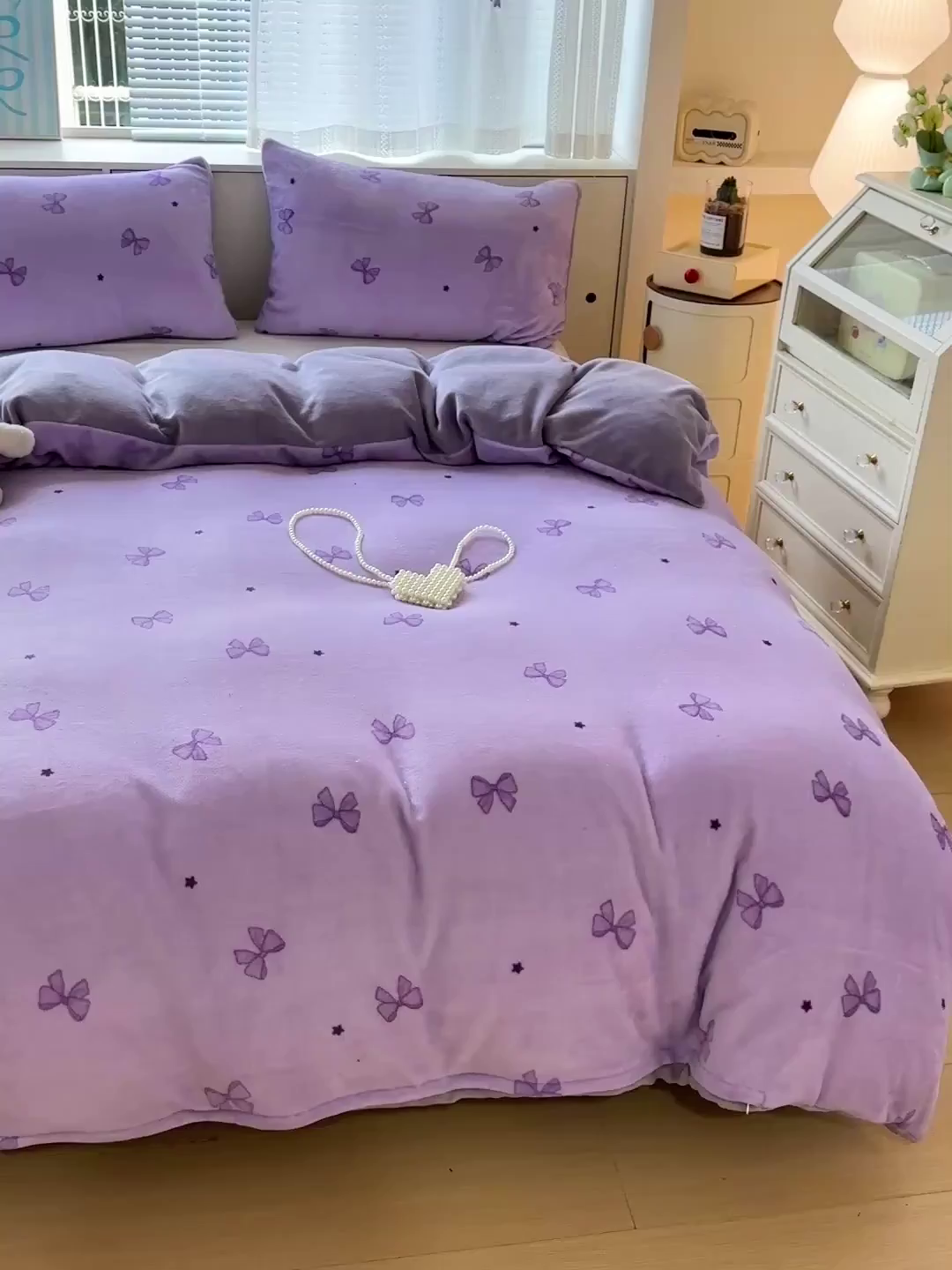 91家纺网 家纺一手货源 找家纺 名品家纺 2025新款保暖牛奶绒单被套 蝴蝶结紫