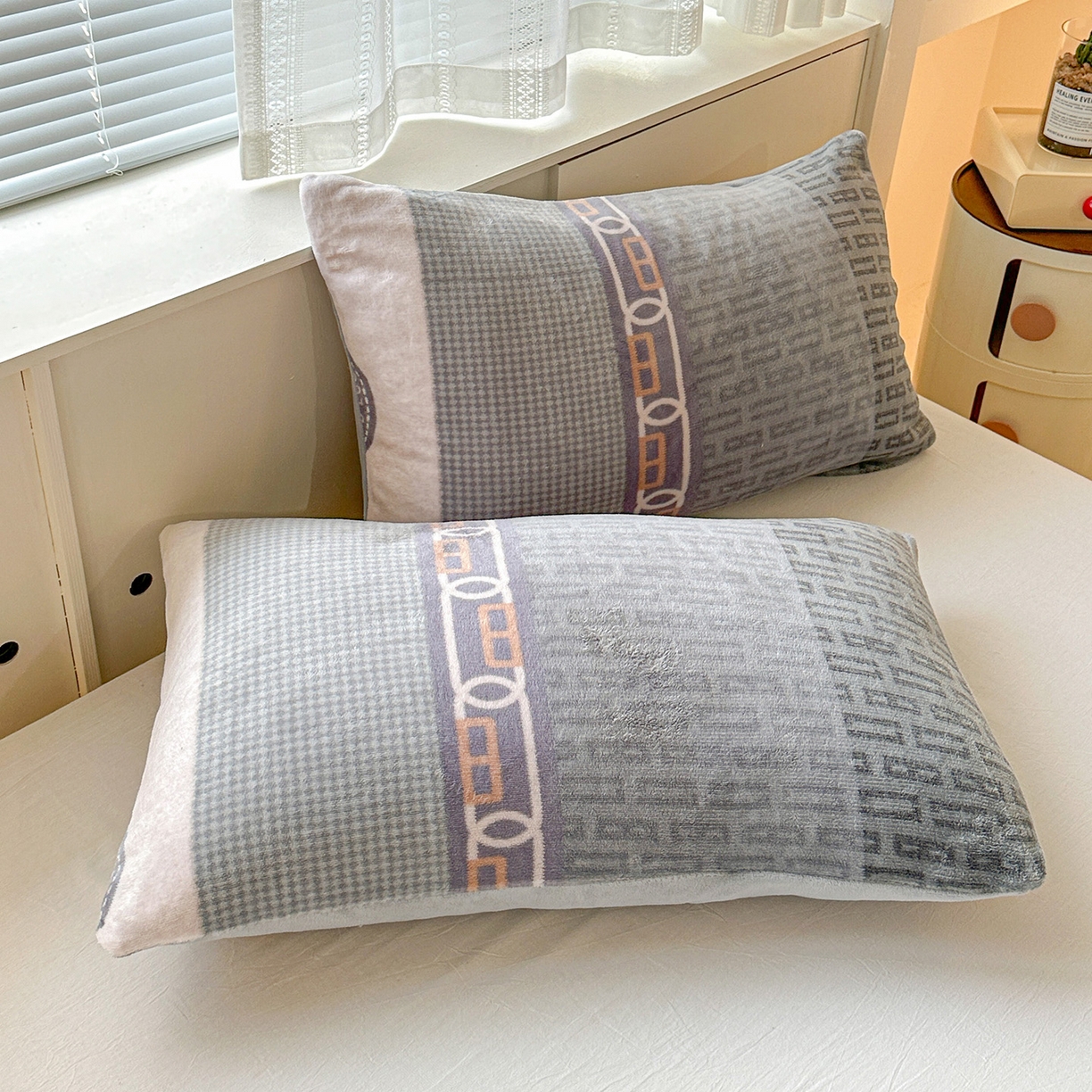 91家纺网 家纺一手货源 找家纺 名品家纺 2025新款保暖牛奶绒单被套 罗拉