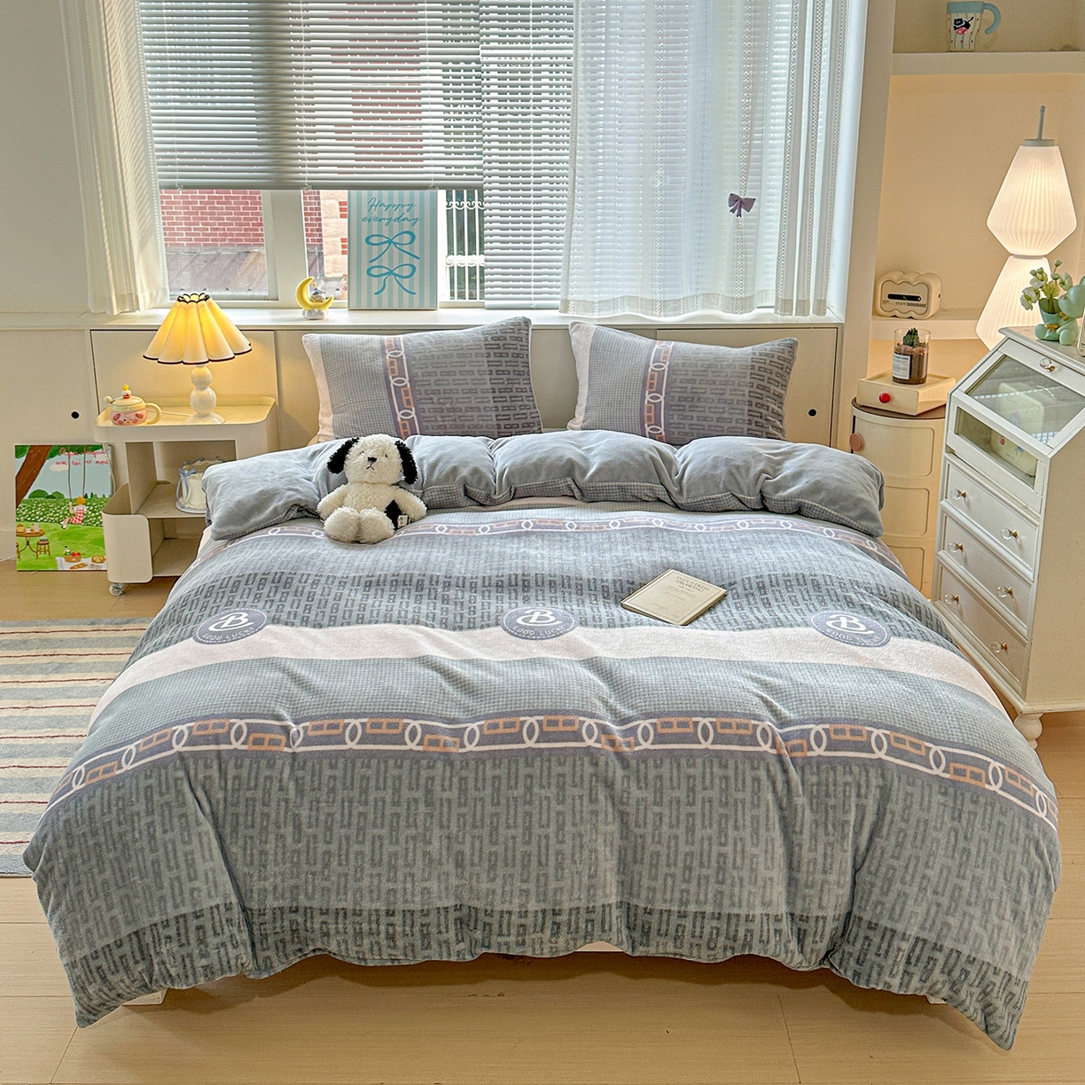 91家纺网 家纺一手货源 找家纺 名品家纺 2025新款保暖牛奶绒单被套 罗拉