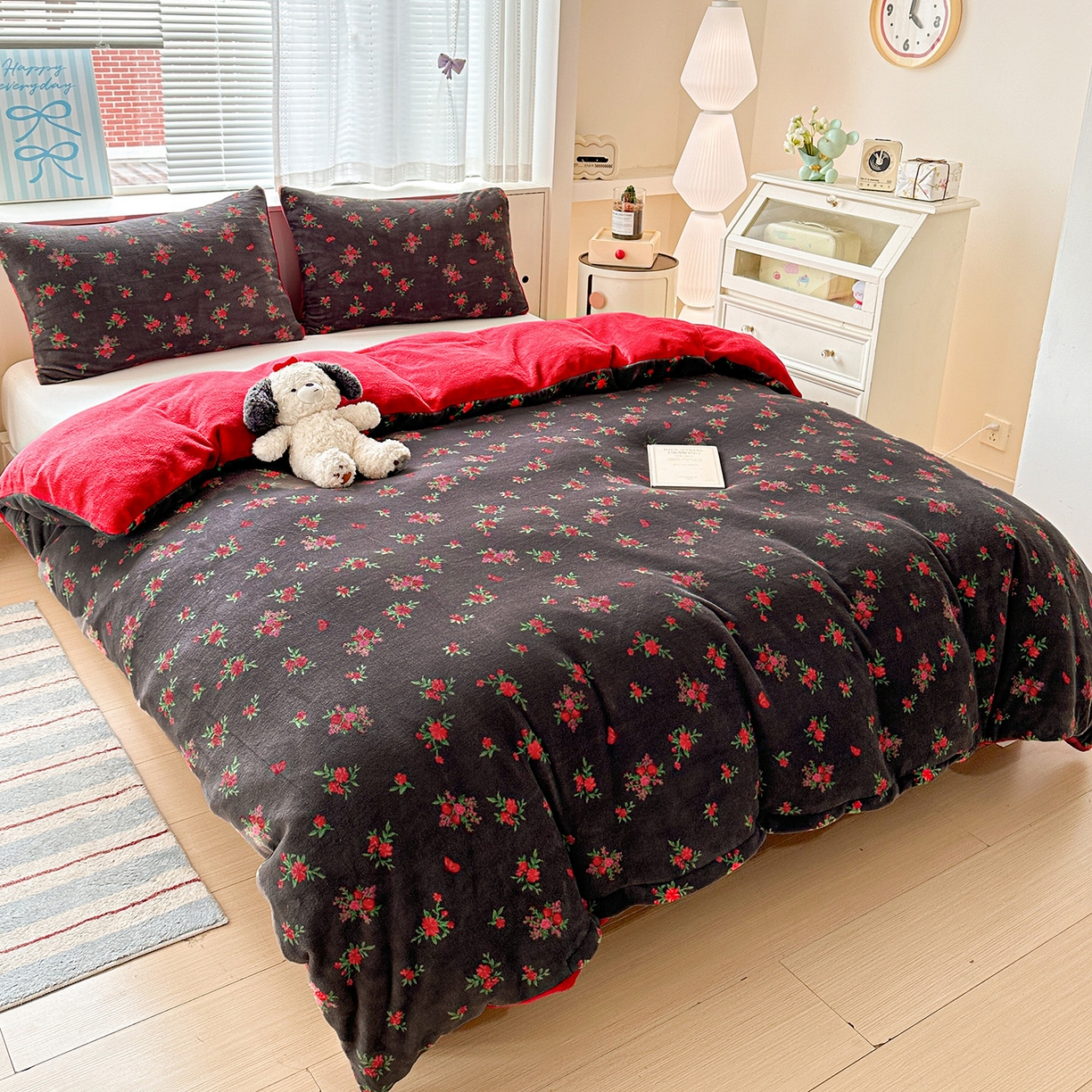 91家纺网 家纺一手货源 找家纺 名品家纺 2025新款保暖牛奶绒单被套 玫瑰故事