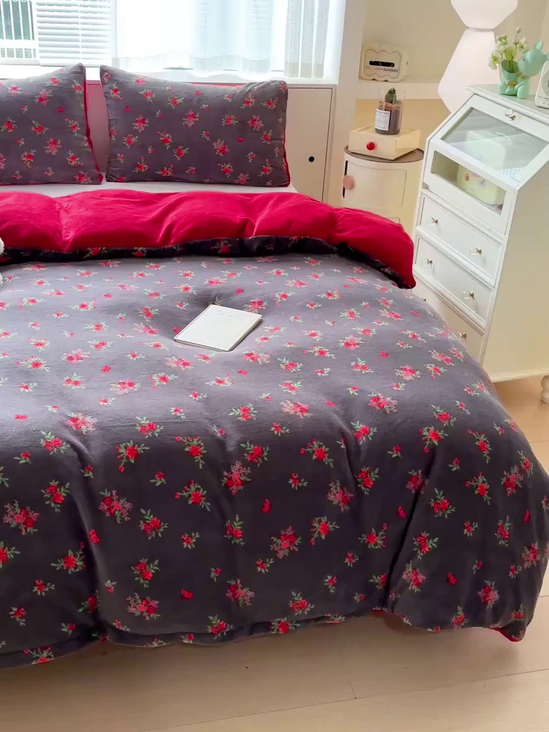 91家纺网 家纺一手货源 找家纺 名品家纺 2025新款保暖牛奶绒单被套 玫瑰故事