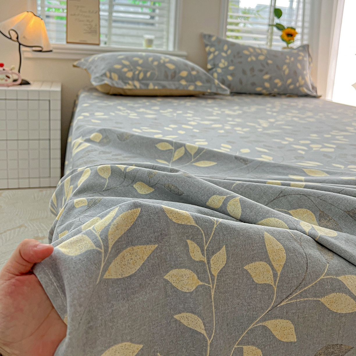 91家纺网 家纺一手货源 找家纺 依庭 2025新款高克重全棉纯棉磨毛印花单床单 灼华