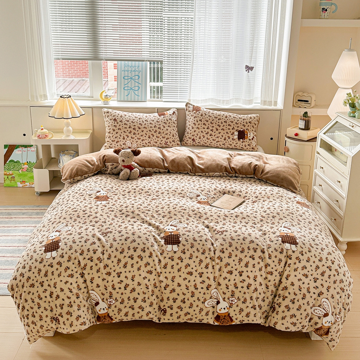 91家纺网 家纺一手货源 找家纺 名品家纺 2025新款保暖牛奶绒单被套 田园兔