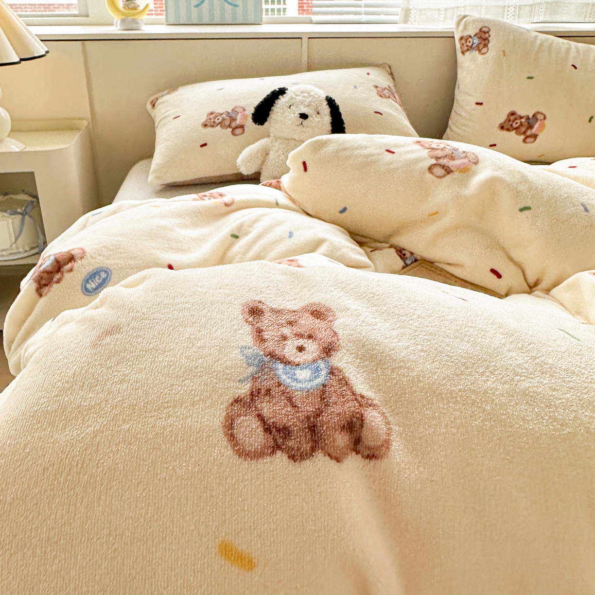 91家纺网 家纺一手货源 找家纺 名品家纺 2025新款保暖牛奶绒单被套 芝士小熊
