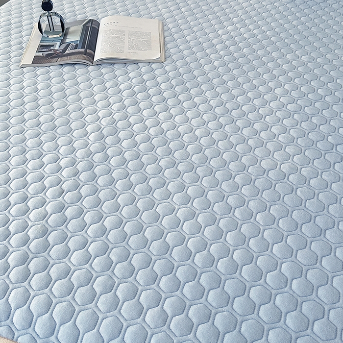 91家纺网 家纺一手货源 找家纺 董韵家纺 2025新款牛奶绒刺绣夹棉床裙三件套系列（控价） 绒语-浅穹蓝