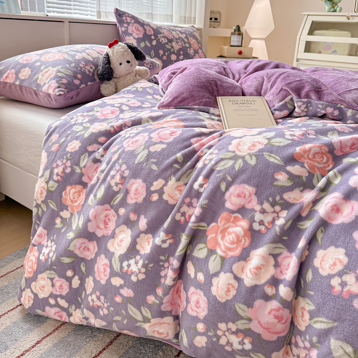 91家纺网 家纺一手货源 找家纺 名品家纺 2025新款保暖牛奶绒单被套 紫藤花语