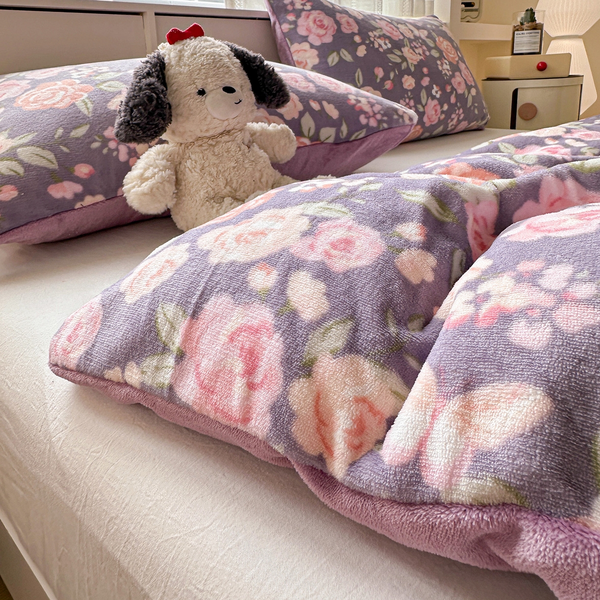 91家纺网 家纺一手货源 找家纺 名品家纺 2025新款保暖牛奶绒单被套 紫藤花语