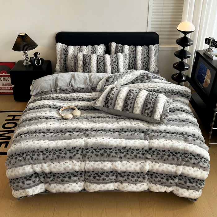 91家纺网 家纺一手货源 找家纺 （总）梦莱斯 2025新款轻奢高克重兔毛绒四件套